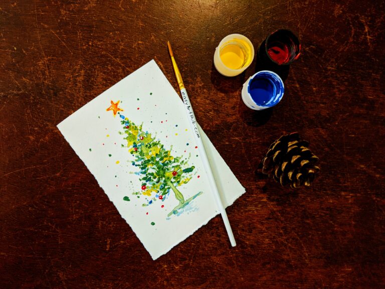 Simple Christmas tree painted with acrylics